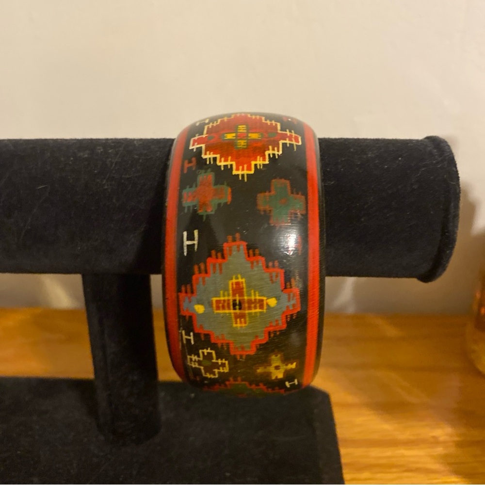 Vintage Hand-Painted Red and Black Pattern Bangle Bracelet Made in India